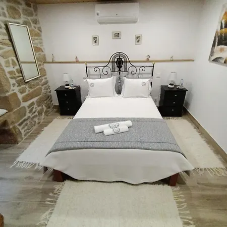 Casa Da Aldeia 2021 3* Escalhao