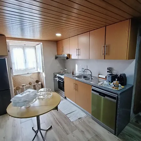 Casa Da Aldeia 2021 3* Escalhao